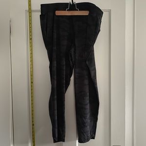 Gap Sweatpants - Gap Fit Camo Sweatpants